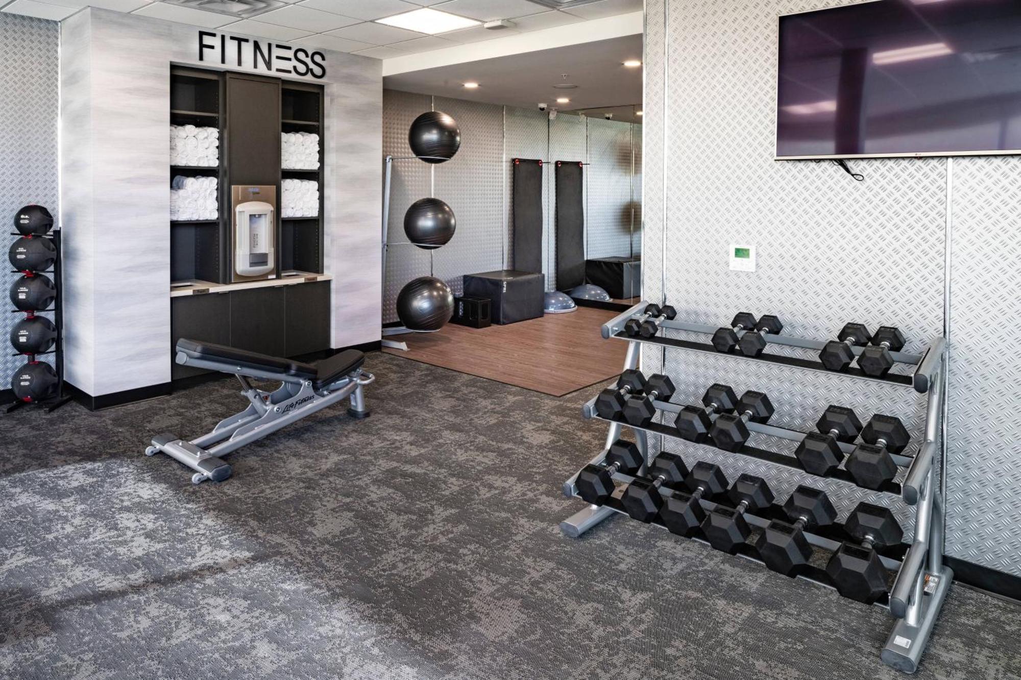 Fairfield Inn & Suites Las Vegas Northwest Bagian luar foto