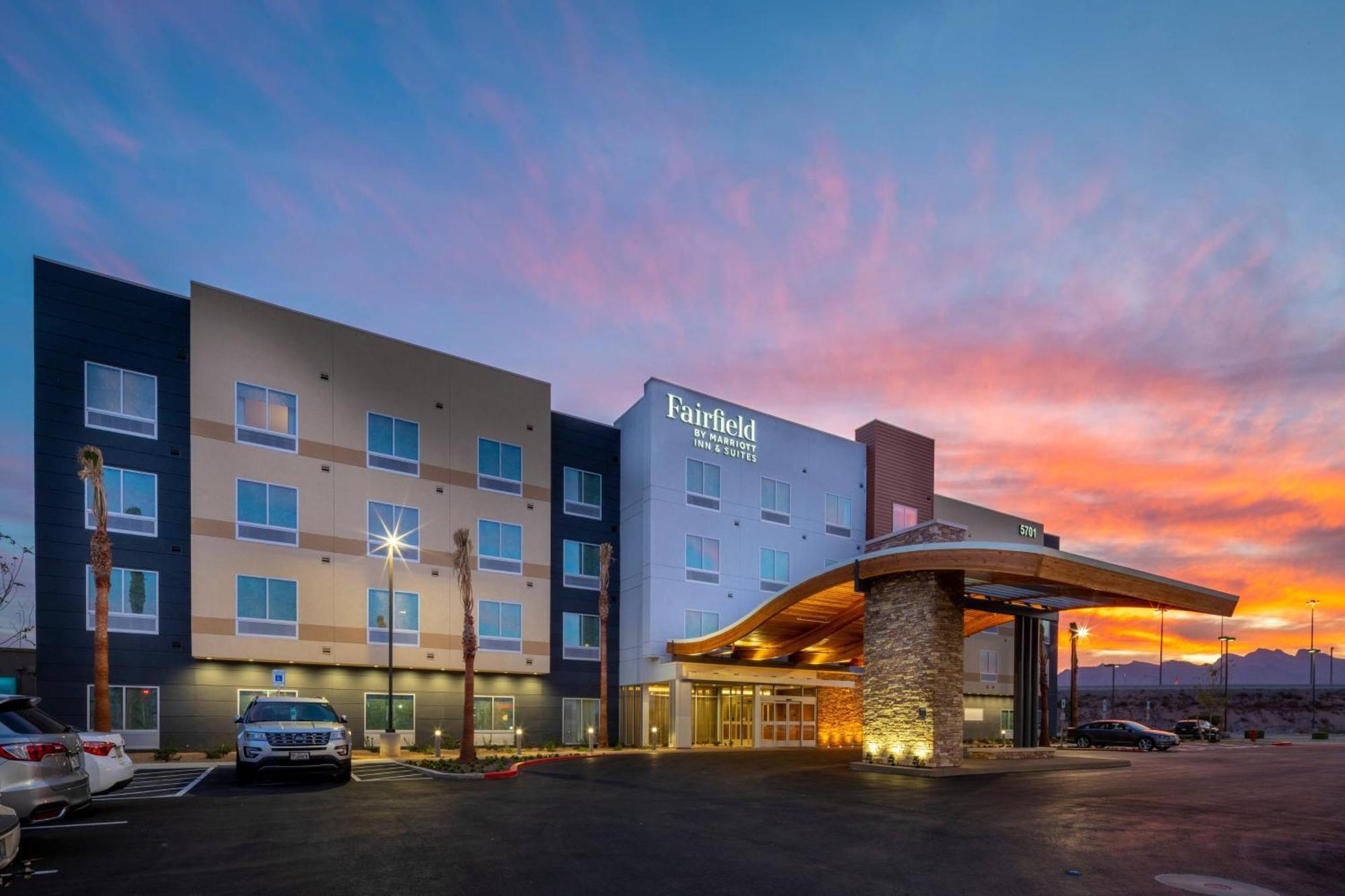 Fairfield Inn & Suites Las Vegas Northwest Bagian luar foto